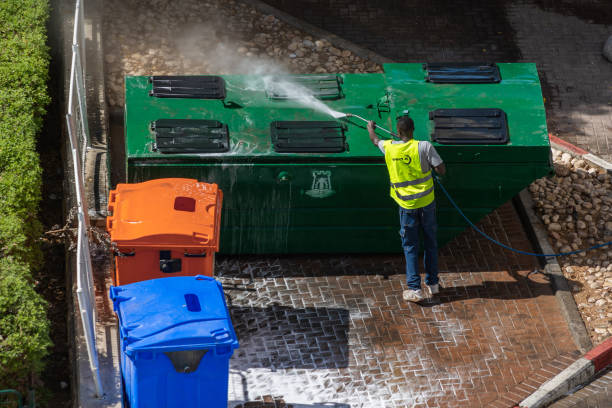 Best Roof Pressure Washing  in Carrington, ND